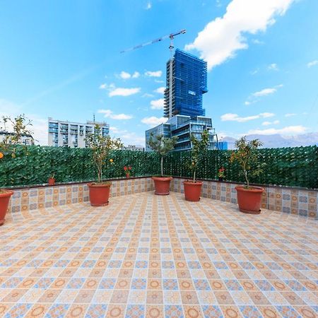 One-Bedroom Rooftop Skyline Central Hidden Gem In Tirana Buitenkant foto